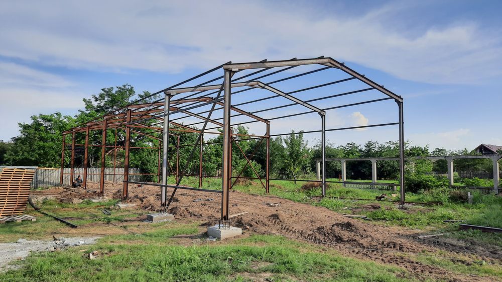 Vand schimb hale metalice servis auto garaj, birouri, case modulare co