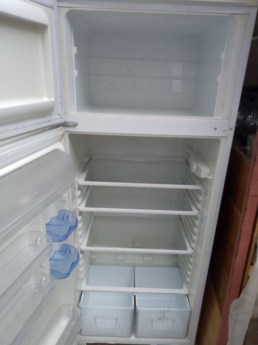 Frigider 2 uși funcțional