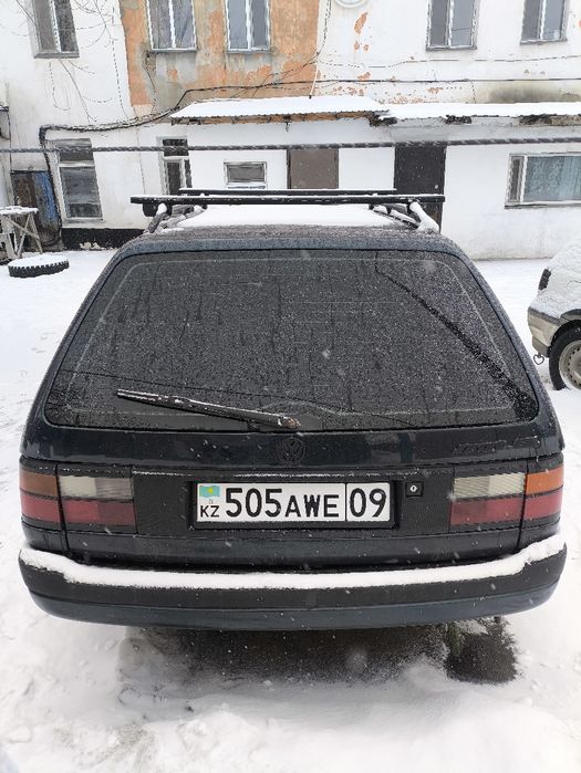 Продаю пассат б3 универсал