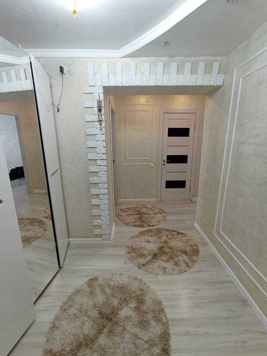 Продается 3 комн. кв. р-н Женис