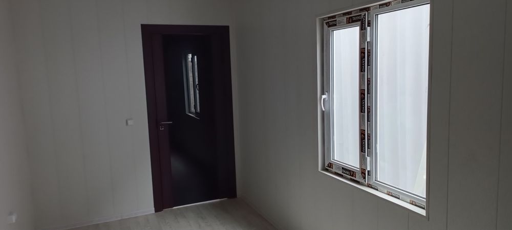 Контейнер офис 2х комнатные