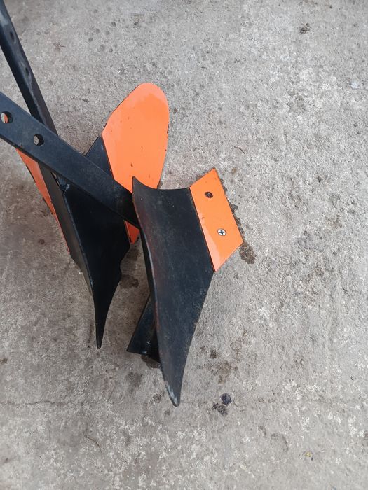 Рало и браздир за мотофреза