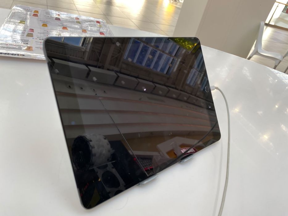 Apple Ipad 9, память 64Гб