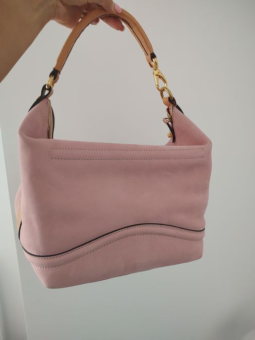 Poseta piele naturala