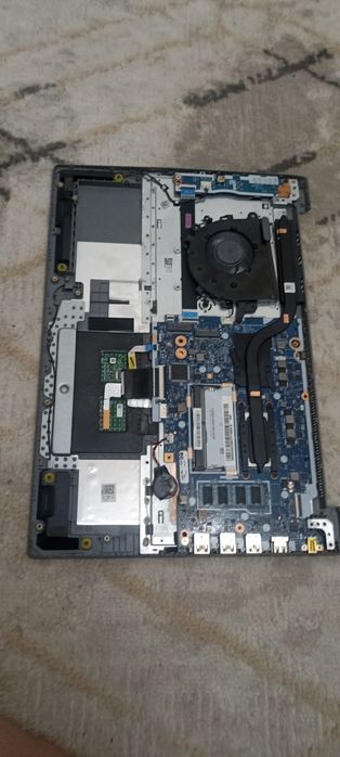 Lenovo ideapad core i3