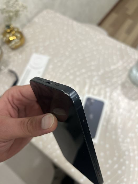 Продам Iphone 13 128gb