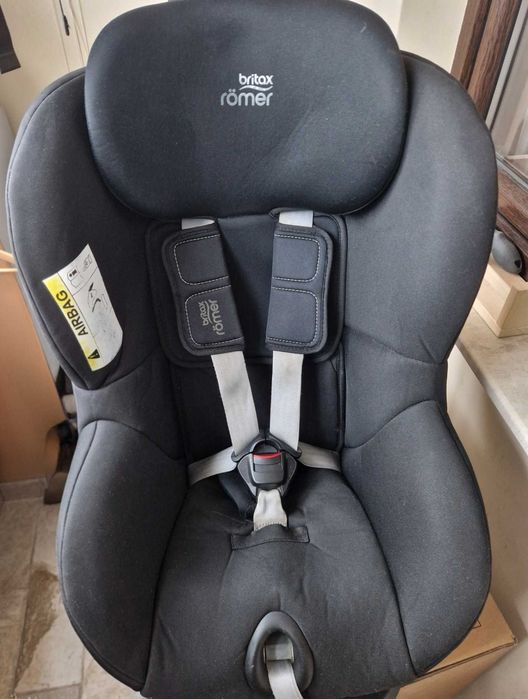 Britax Römer DUALFIX² R столче за кола