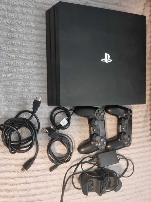Vand Play station 4 pro
