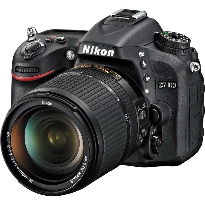 Nikon d7100.