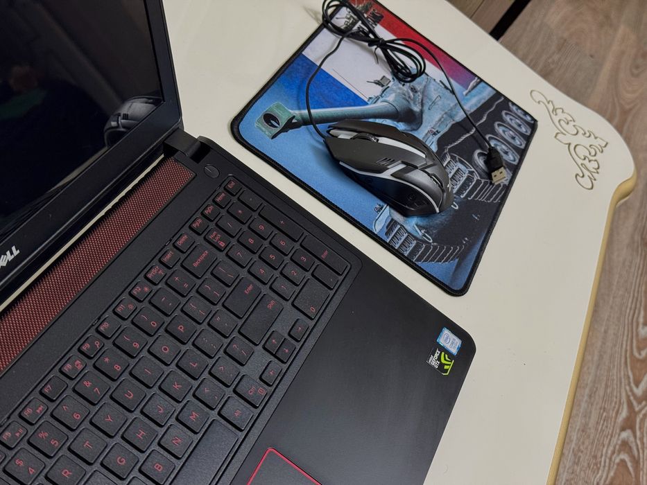 DELL Gaming 15,6/ SSD+HDD/ Core i5/ Мощный Ноут