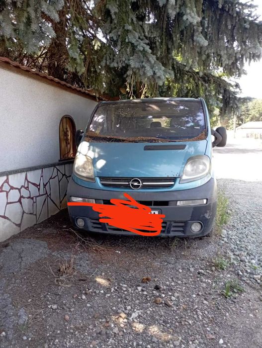 Опел виваро на части 2бр.
