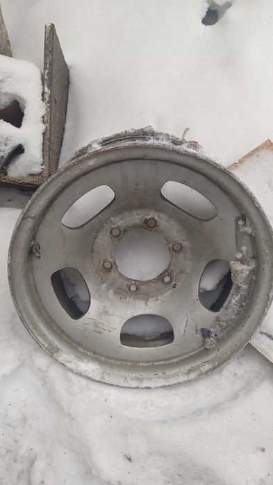 Продам диск штамп от крузака 80