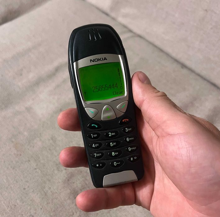 Nokia 6210 original functional telefon clasic fara incarcator