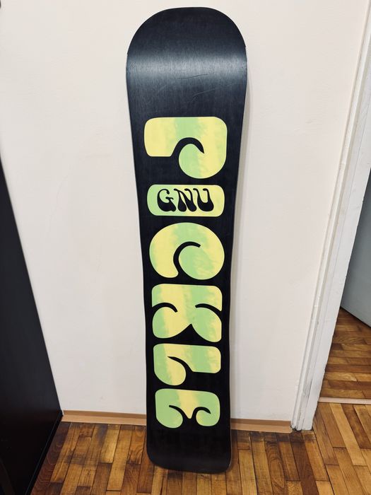 Сноуборд GNU Pickle 156 snowboard + Union автомати