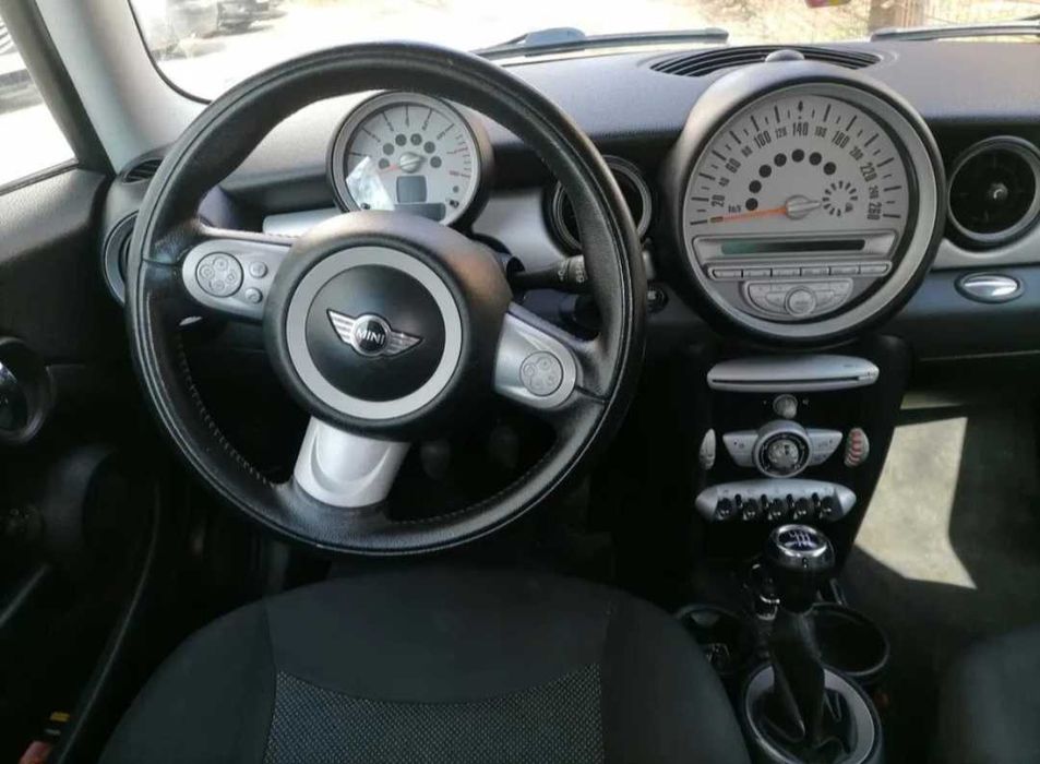 Autoturism Mini One