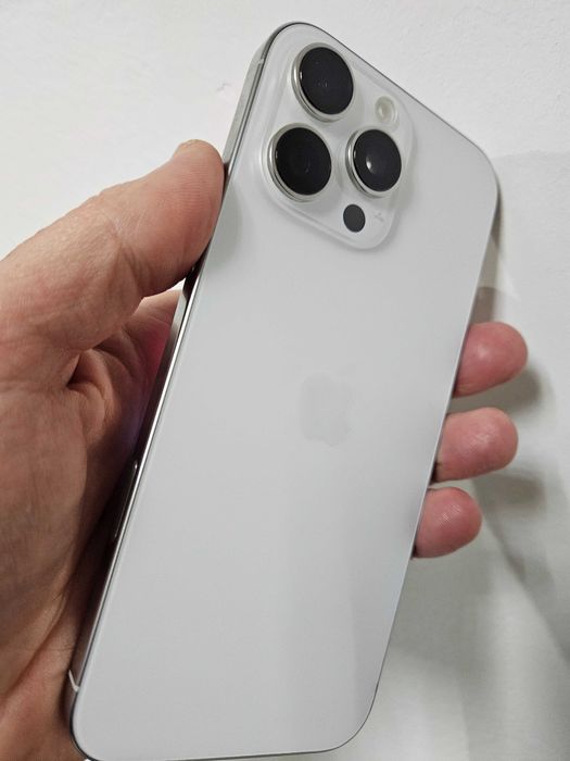 Iphone 16 pro Max 256 gb neverlock 93% bateria Garantie.