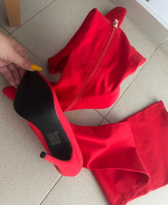 Чизми Чисто Нови!