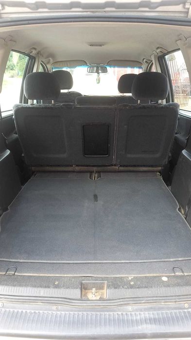 De vânzare Opel zafira