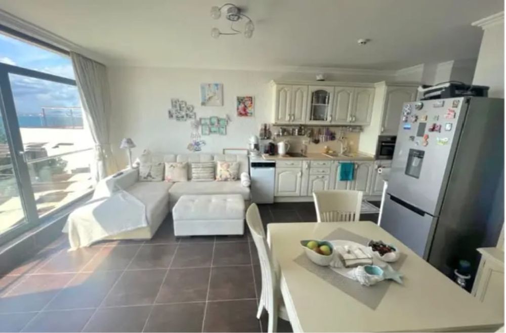 Продава се Тристаен апартамент в Свети Влас - 90 кв.м за 2834 €/кв.м - Снимка #8