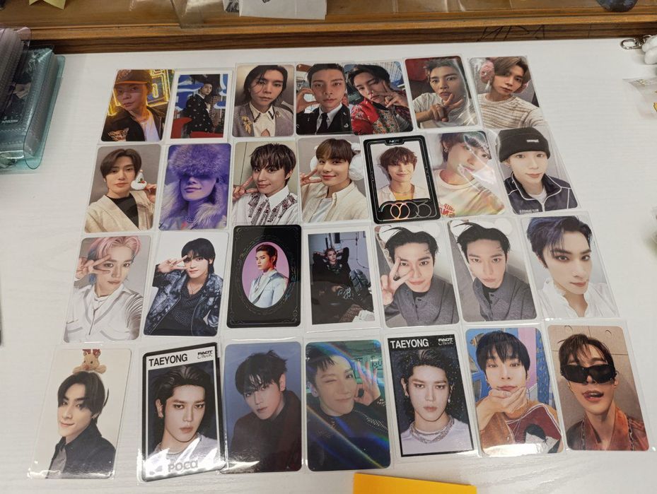 Официальные фотокарты к-поп групп Stray kids, Nct, Ateez и др.