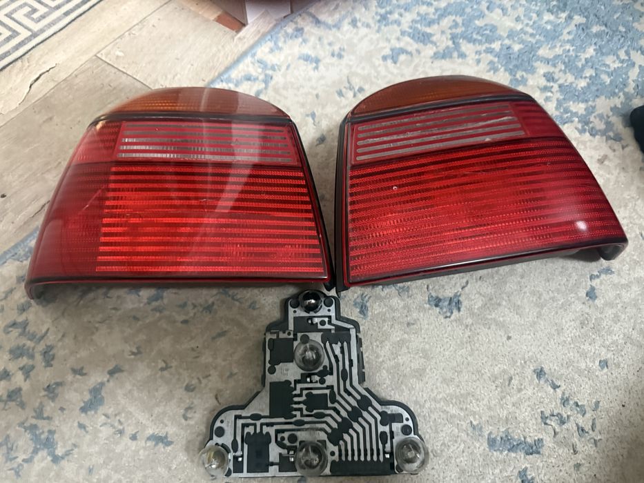 Продам Фары GOLF 3