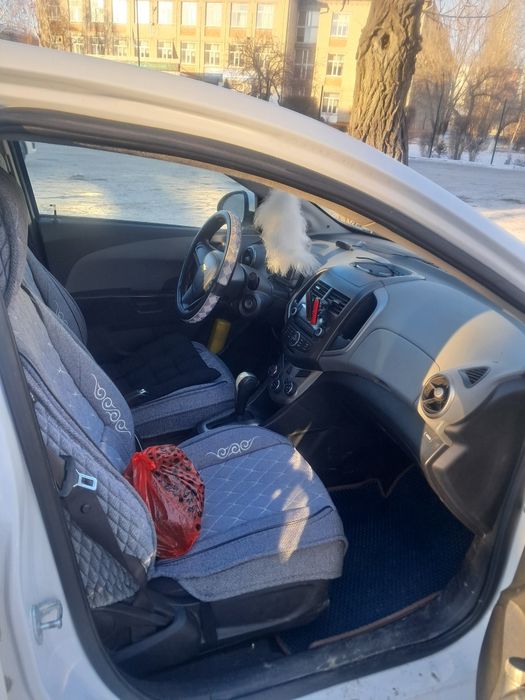Продам машину шевроле авео