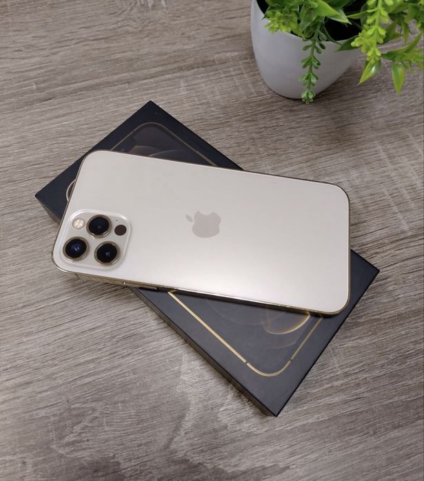 Продам Айфон 12 Pro 256gb