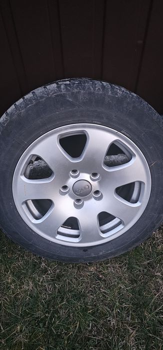 Jante Audi+ anvelope iarnă  r15