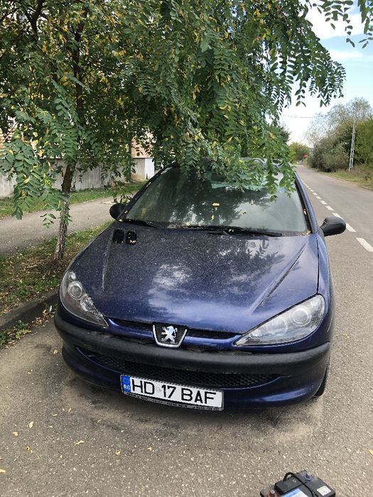 Vând Peugeot 206
