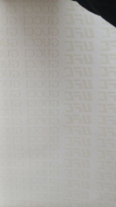 Наклека сотилади