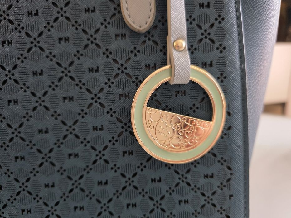 Дамска чанта PARIS HILTON