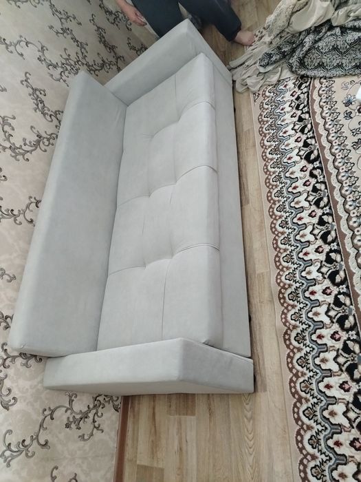 Продам новый диван 2.10