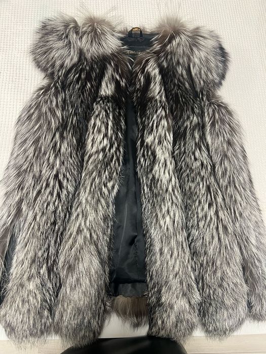 Жилет меховой из песца