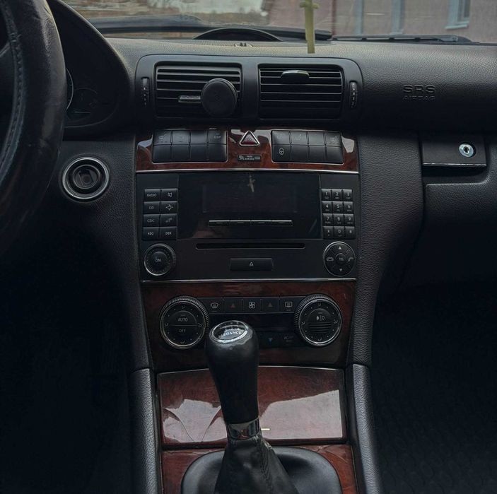 Mercedes-Benz C-class (W203) 220 CDI