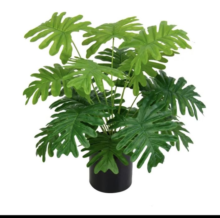 Искусственные растения в горшках