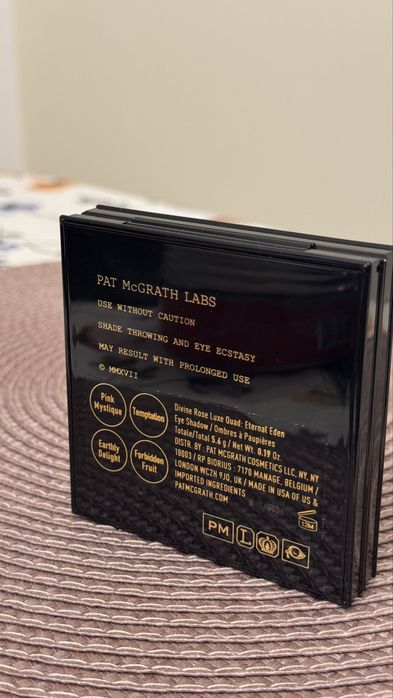 Paleta de machiaj Divine Rose Luxe Quad Eternal Eden