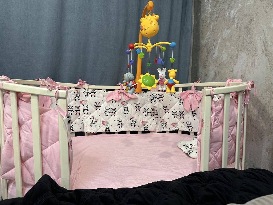 Детская кроватка