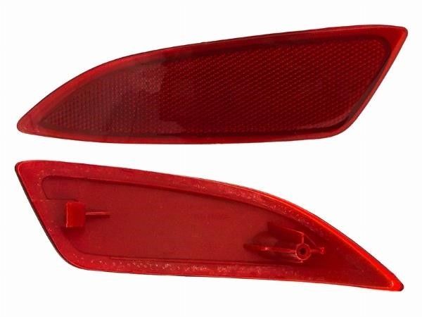 Отражатель в задний бампер Toyota Camry