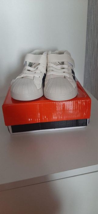 балалар аяқ киімі сатылады