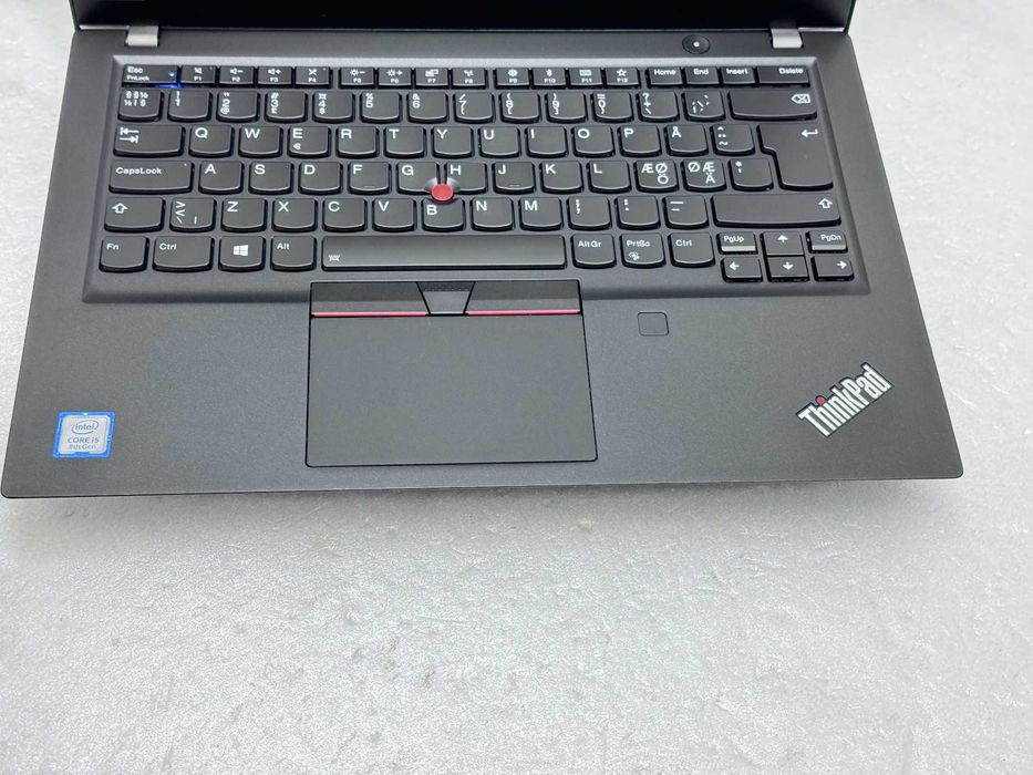 бизнес клас Lenovo ThinkPad T490s 14" i5-8265U 16GB 510GB клас А с Гаранция