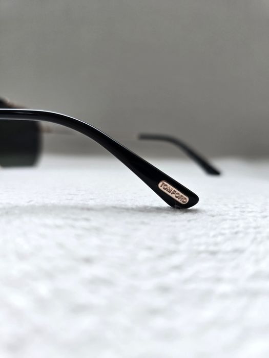Слънчеви очила Tom Ford Jaden FT1017 – (Rose Gold)