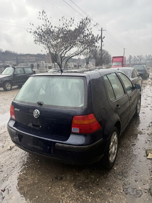 Фолксваген Голф 4 1.4i 75кс НА ЧАСТИ