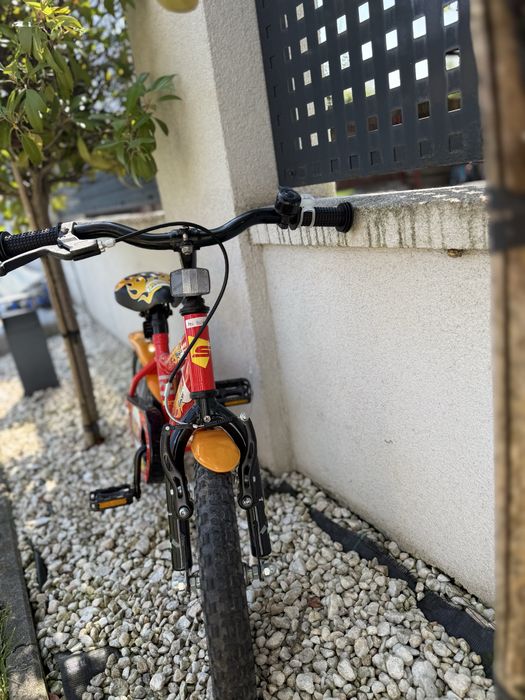Bicicleta copii, cu roti ajutatoare