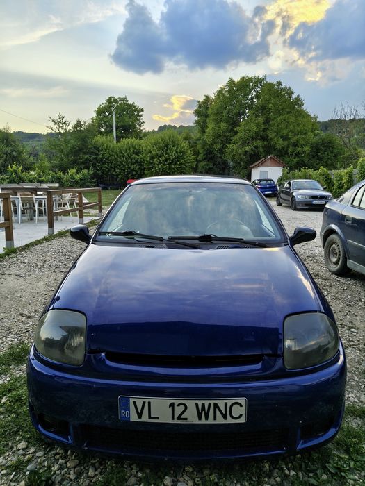 Renault clio 2 din 1999