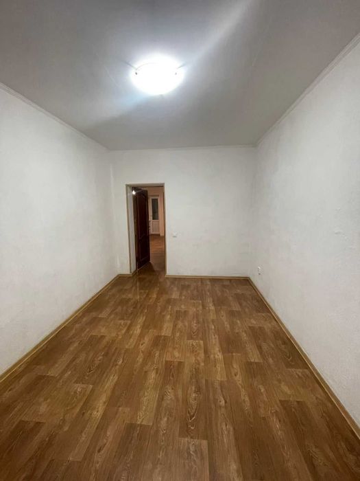 Продам 2 комнатную квартиру