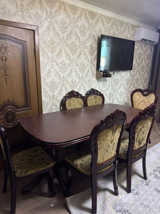 Продам столы и столики (б/у)