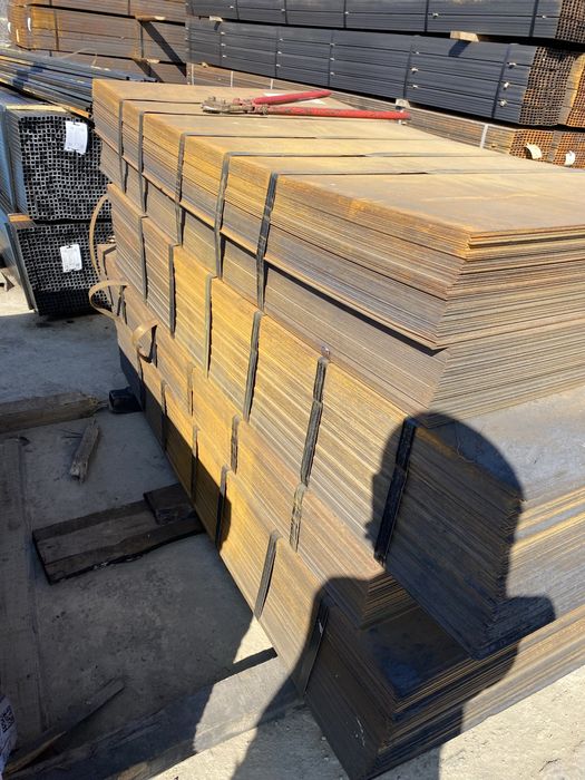 Листь металлически 8мм,5мм ,10мм