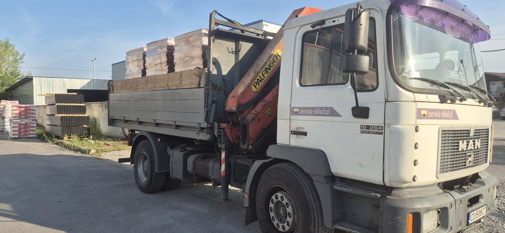 Транспортни услуги с кран и самосвал извозване на боклук