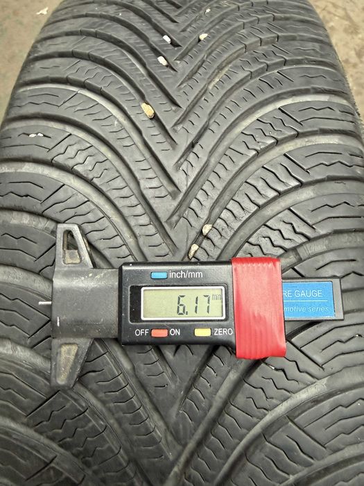 Anvelopa Iarna 215/65 r16 M+S - Michelin Alpin 5