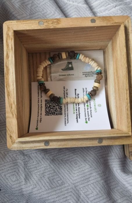 эко-часы EcoWatch